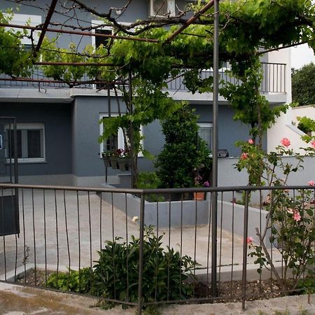 Apartment Bruna Solin Exterior photo